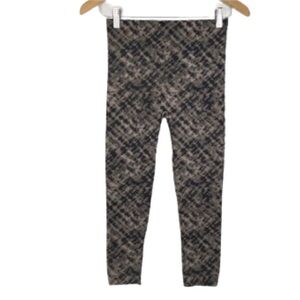 Spanx Capri Leggings Women’s Size Large Gray Acid Wash Ladies Cropped Pants